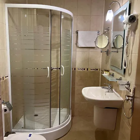 호텔 Persani Hotel-free Parking 써니비치
