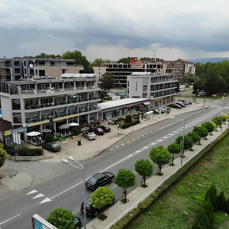 호텔 Persani Hotel-free Parking
