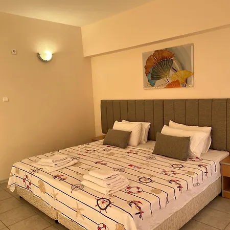 Persani Hotel-free Parking 2*