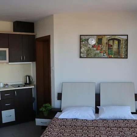 Persani Hotel-free Parking 2* Σάνι Μπιτς