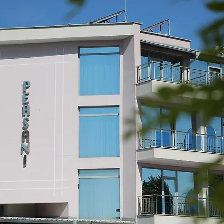Ξενοδοχείο Persani Hotel-free Parking
