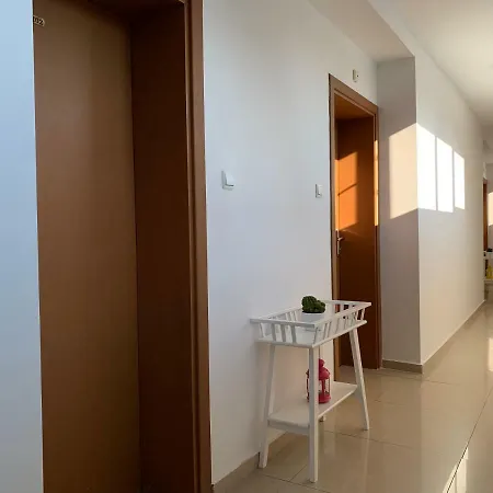 Persani Hotel-free Parking 2*